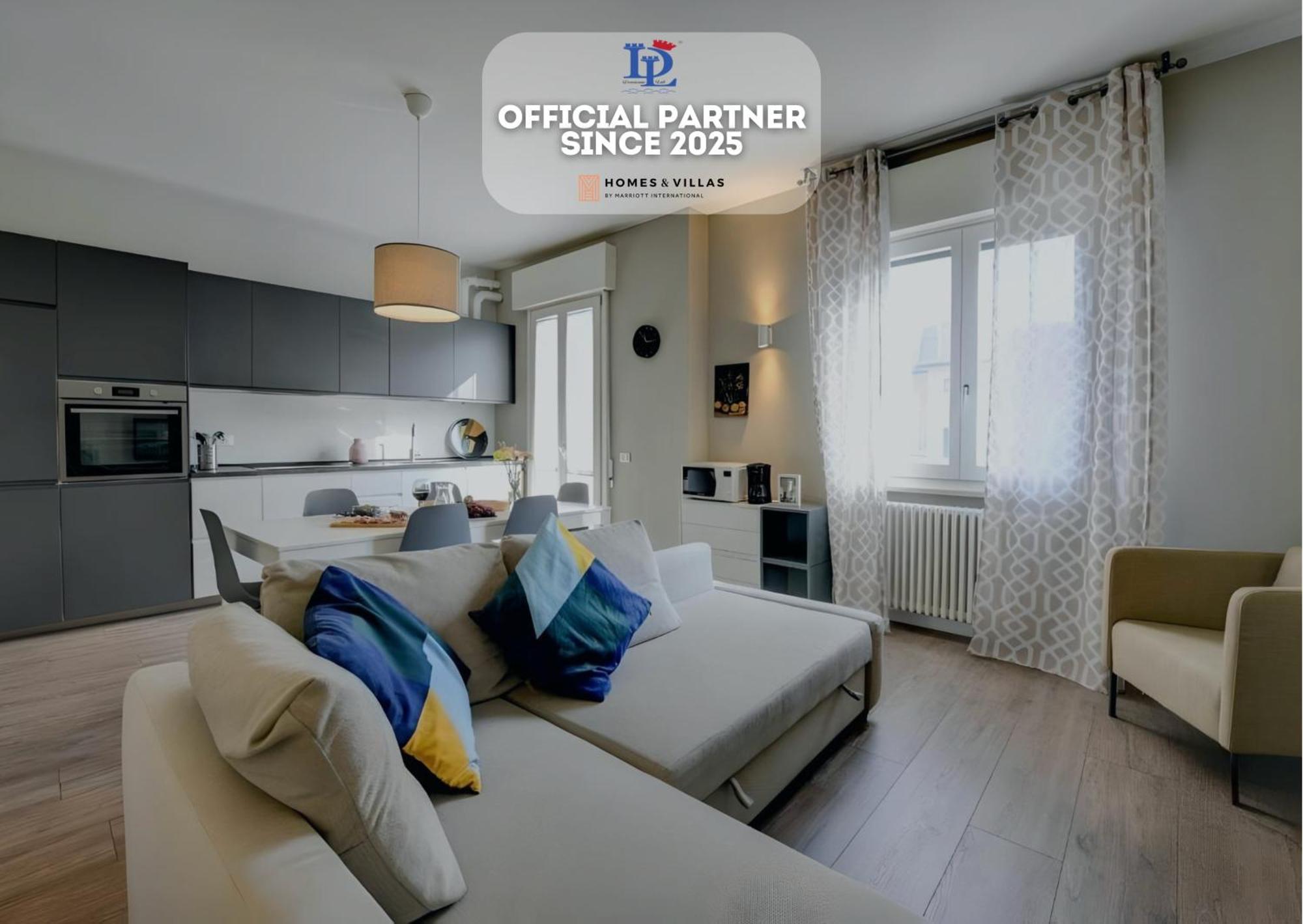 Desenzanoloft Official Partner Marriott Homes & Villas - Bacco Family Apartment Дезенцано-дель-Гарда Екстер'єр фото